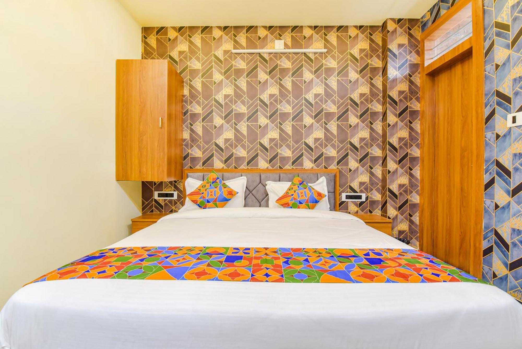 Fabhotel The Castle Inn أُودايبور المظهر الخارجي الصورة