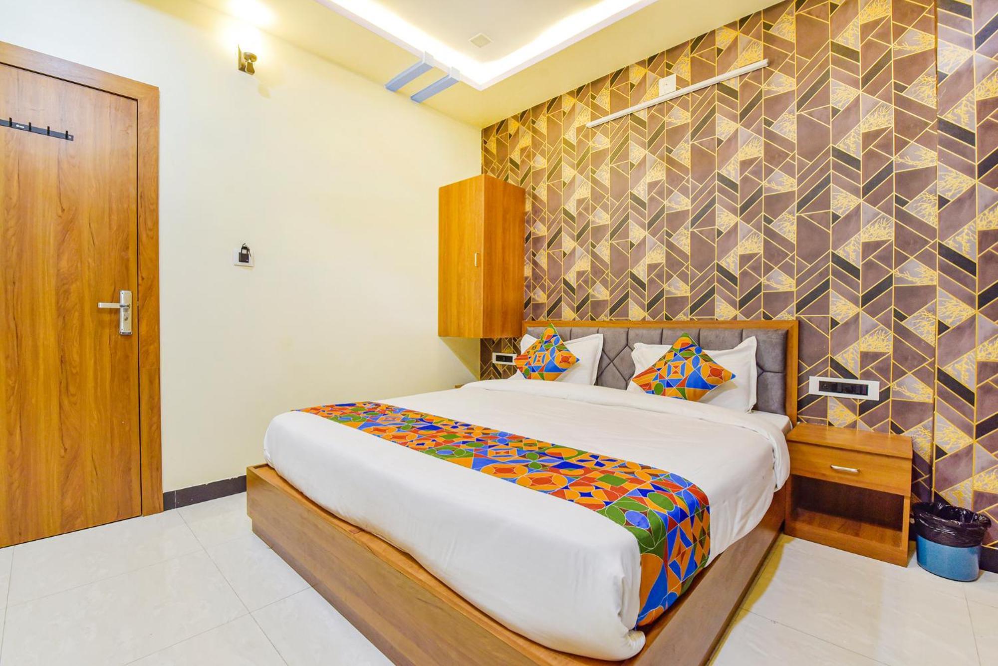 Fabhotel The Castle Inn أُودايبور المظهر الخارجي الصورة