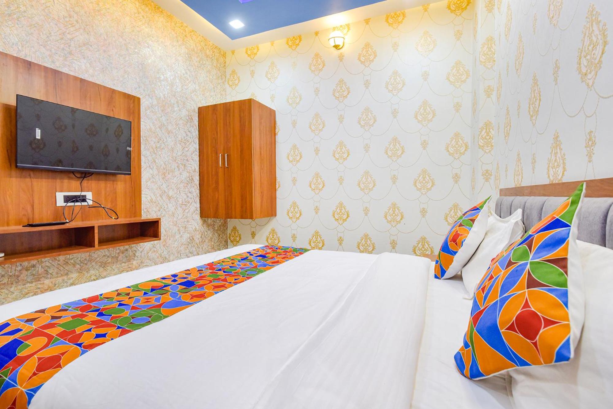 Fabhotel The Castle Inn أُودايبور المظهر الخارجي الصورة